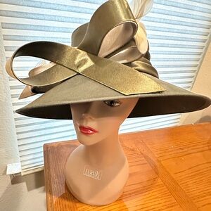 Elegant Satin Wide-Brim Hat - Silver and Cream